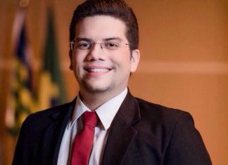 DESTAQUE DO DIA: Parabéns para o nosso aniversariante vip da data de hoje, 9 de dezembro, Advogado Carlos Rudiery !!