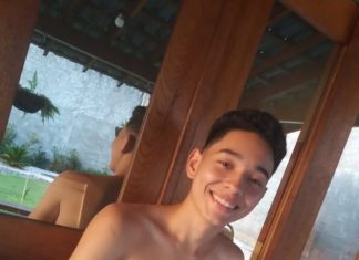 Parabéns para nosso aniversariante vip da data de hoje, estudante Terceiro !